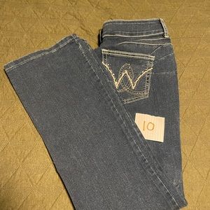 Wranglers size 10